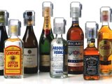 Дорогой алкоголь в России не пользуется спросом