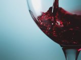Красное вино способно заменить занятия фитнесом